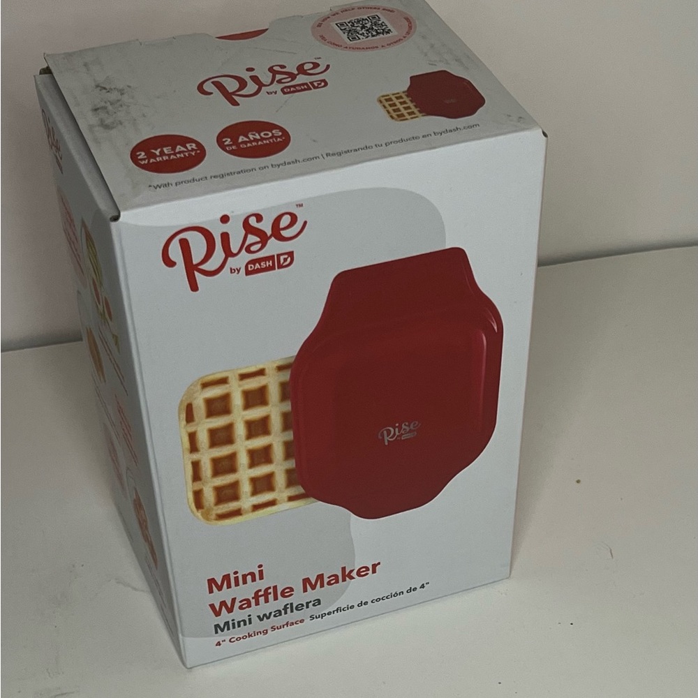 Mini waffle Maker